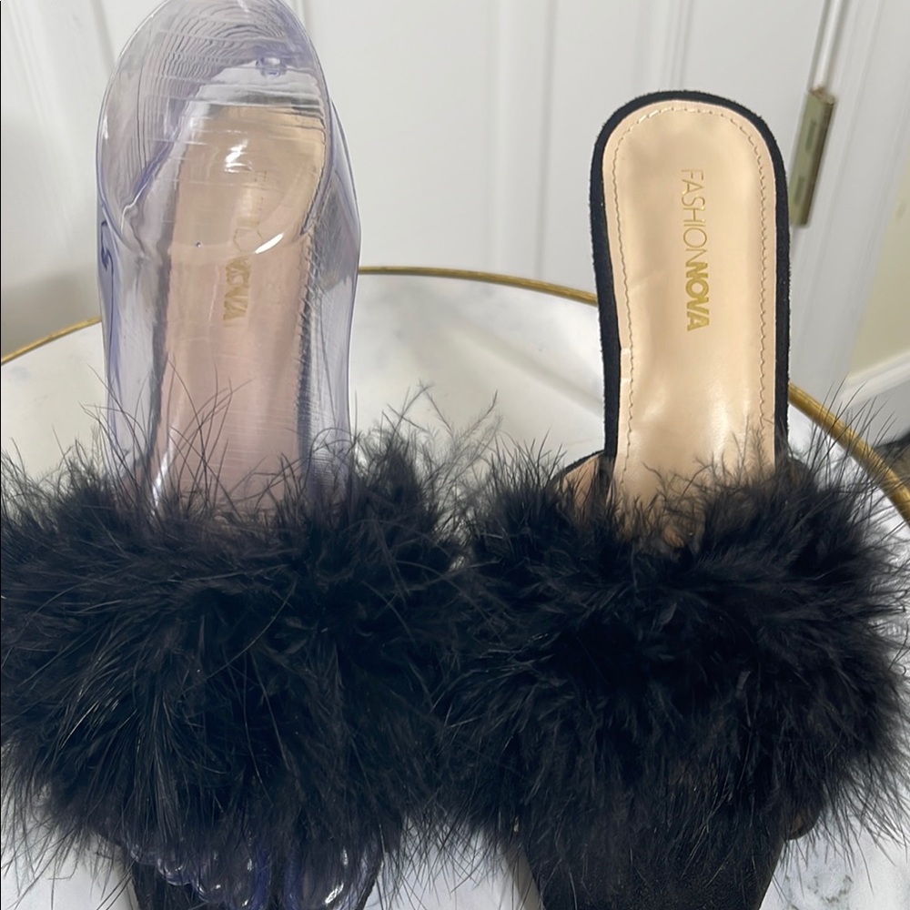 Fashion Nova Black Feathered Women's Shoes Sz 8.5